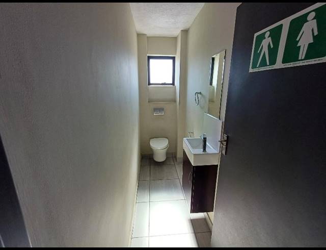INDUSTRIAL PROPERTY TO RENT IN HENNOPSPARK